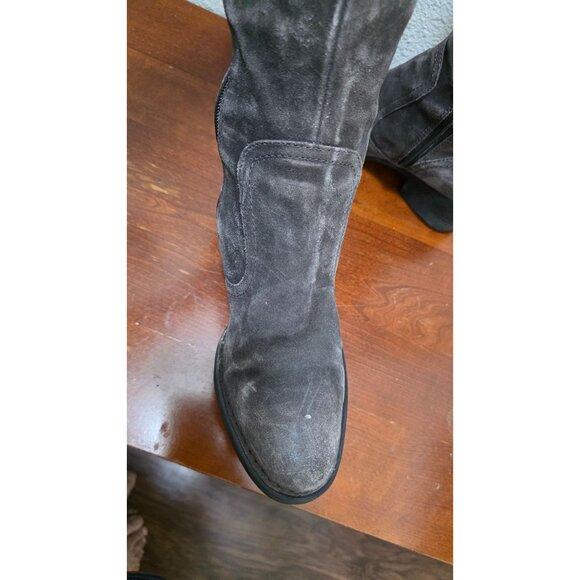 Born Women's Grey Suede Knee-High Riding Boots Side Zippers size 7 - Picture 6 of 10